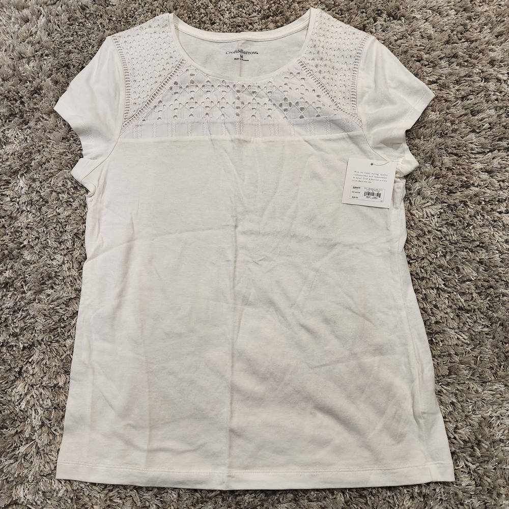 Croft & Barrow White Eyelet Accent Top